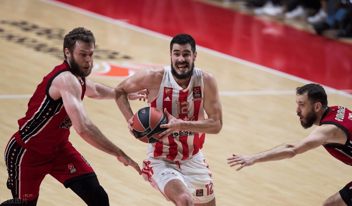 今晚巴黎圣日耳曼调整名单以备欧篮联，官宣签约环节打磨，质疑声仍在，纪律约束更严格的简单介绍